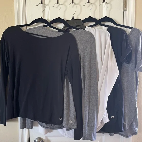 Nike Women’s Air Max 270 “Black/Cyber‑Pink Rise” AND 5 GAP ACTIVE SHIRTS!! - Picture 10 of 10